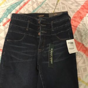 High-Waist Skinny Jeans